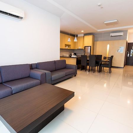 Luco Apartments @ Imperial Suites Kuching Luaran gambar